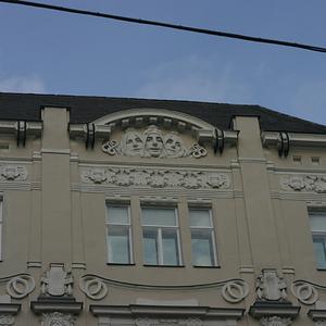 Responsive image