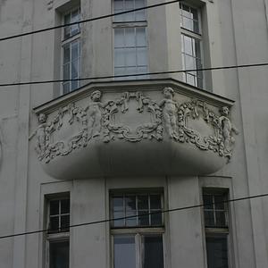 Responsive image