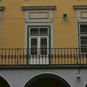 Responsive image