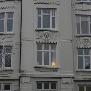 Responsive image
